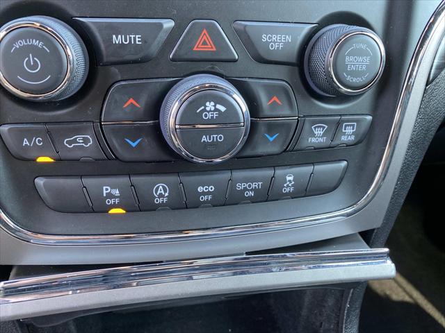 2021 Jeep Grand Cherokee Laredo E 4x4