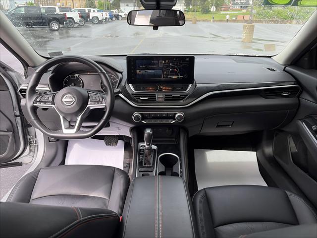 2023 Nissan Altima SR Intelligent AWD