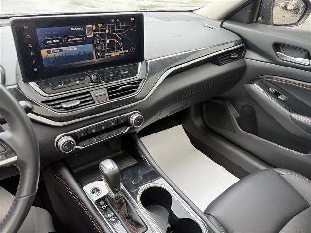 2023 Nissan Altima SR Intelligent AWD