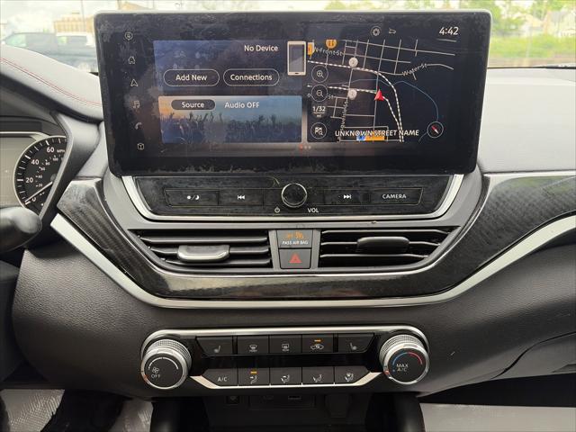 2023 Nissan Altima SR Intelligent AWD