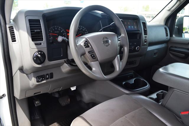 2021 Nissan 2500 SV Standard Roof V6