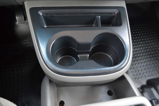 2021 Nissan 2500 SV Standard Roof V6