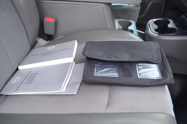 2021 Nissan 2500 SV Standard Roof V6