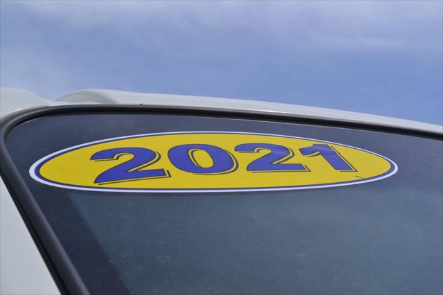 2021 Nissan 2500 SV Standard Roof V6