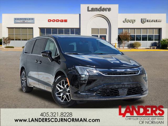 2027 Chrysler Pacifica Limited for sale in Norman, OK