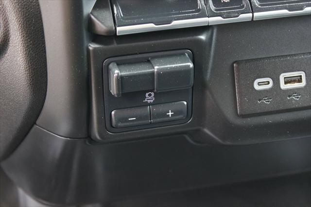 2025 GMC Sierra 3500HD Pro