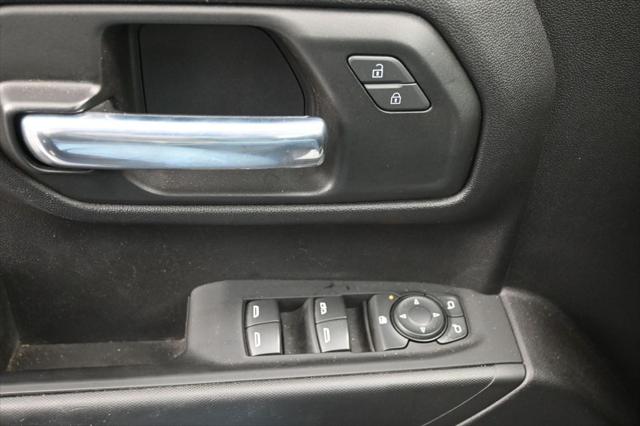 2023 Chevrolet Silverado 1500 4WD Crew Cab Short Bed Custom Trail Boss
