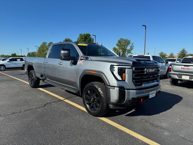 2025 GMC Sierra 3500HD 4WD Crew Cab Long Bed AT4