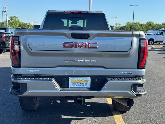 2025 GMC Sierra 3500HD 4WD Crew Cab Long Bed AT4