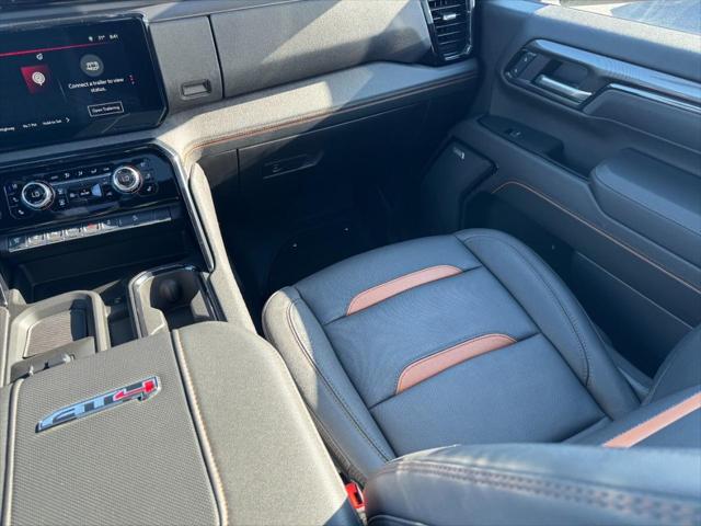 2025 GMC Sierra 3500HD 4WD Crew Cab Long Bed AT4
