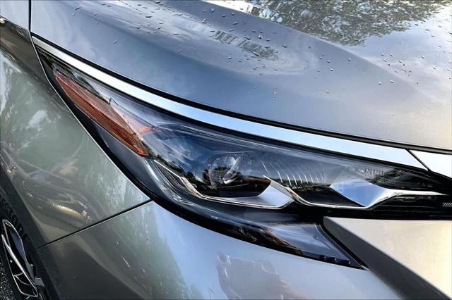 2026 Toyota Sienna Platinum