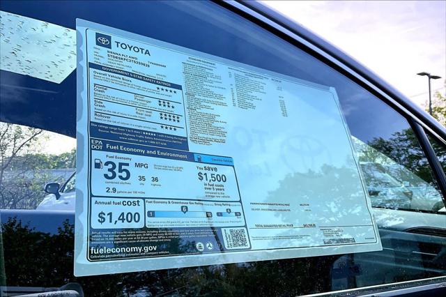 2026 Toyota Sienna Platinum