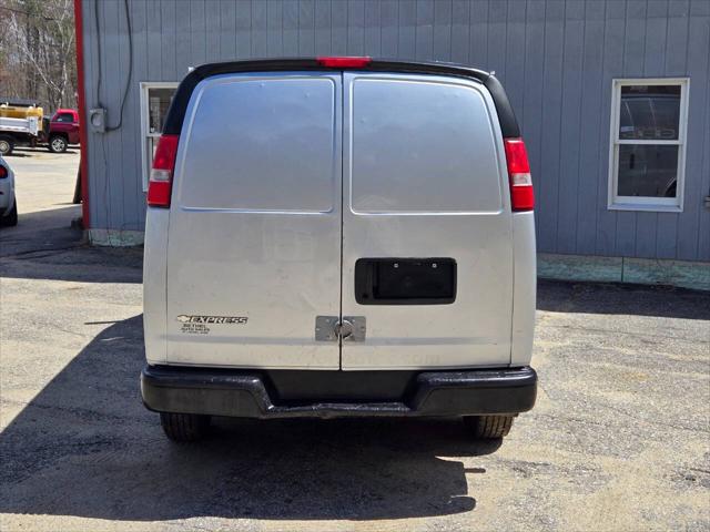 2017 Chevrolet Express Work Van