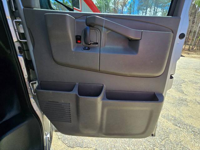2017 Chevrolet Express Work Van