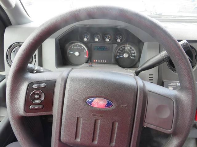 2012 Ford F-550 4X2 2dr Regular Cab 140.8 200.8 in. WB
