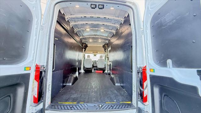 2018 Ford Transit 250 3dr LWB High Roof Extended Cargo Van w/Sliding Passenger Side Door