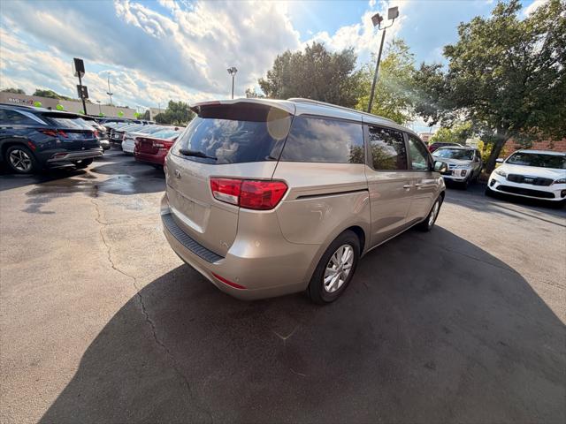 2015 Kia Sedona LX