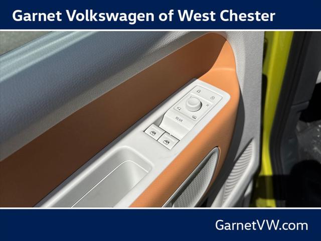 2025 Volkswagen ID. Buzz 1st Edition with 4MOTION