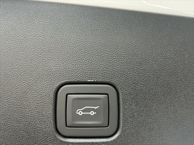 2026 Cadillac iQ Luxury