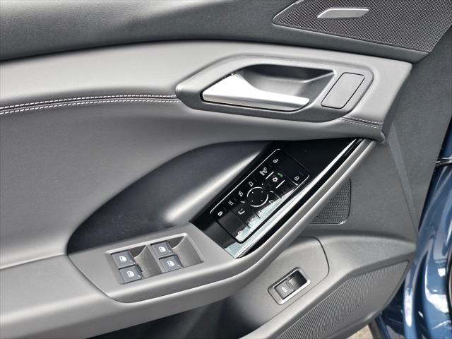 2027 Audi Q6 e-tron Premium Plus