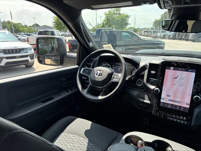 2026 Ram 2500 Black Express Crew Cab 4x4 64 Box