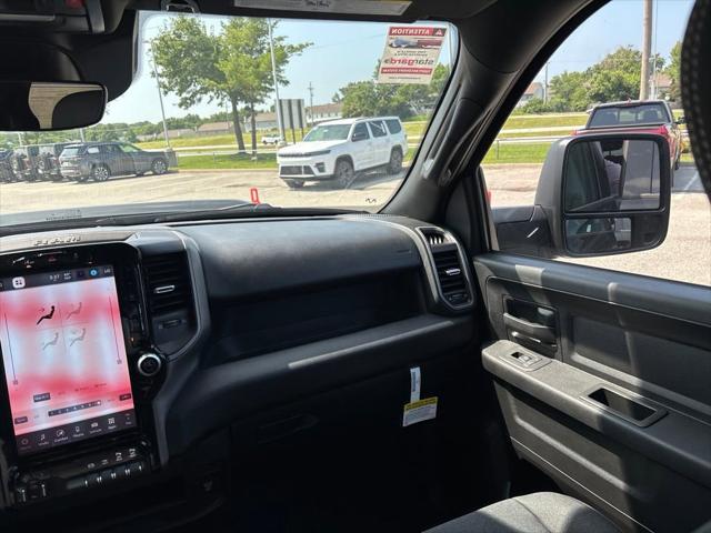 2026 Ram 2500 Black Express Crew Cab 4x4 64 Box