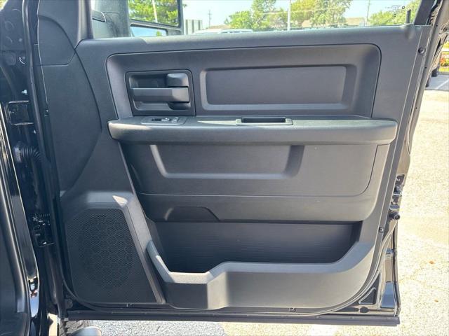 2026 Ram 2500 Black Express Crew Cab 4x4 64 Box