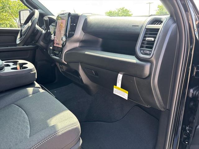 2026 Ram 2500 Black Express Crew Cab 4x4 64 Box