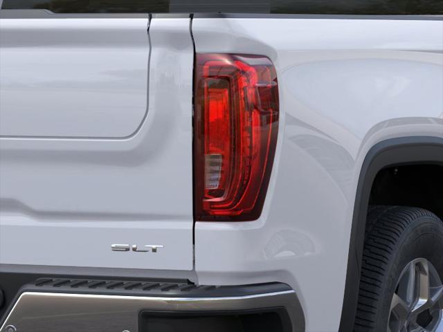 2026 GMC Sierra 1500 Crew Cab, Short Bed, SLT, RWD