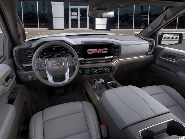 2026 GMC Sierra 1500 Crew Cab, Short Bed, SLT, RWD