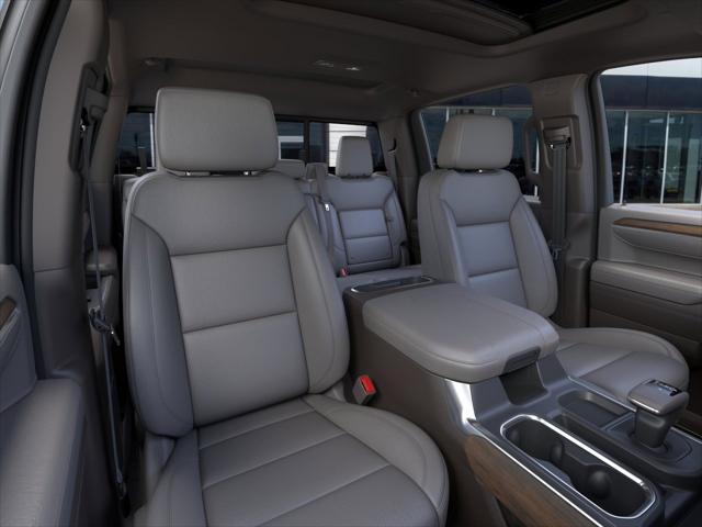 2026 GMC Sierra 1500 Crew Cab, Short Bed, SLT, RWD