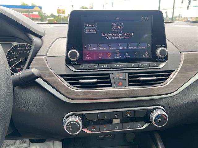 2025 Nissan Altima SV FWD