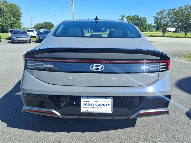 2025 Hyundai Sonata Hybrid SEL