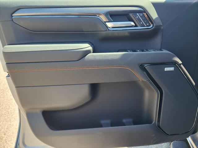 2026 GMC Sierra 2500HD Crew Cab, Standard Bed, AT4, 4WD