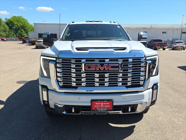 2026 GMC Sierra 2500HD Crew Cab, Standard Bed, Denali, 4WD