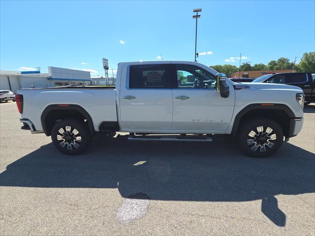 2026 GMC Sierra 2500HD Crew Cab, Standard Bed, Denali, 4WD