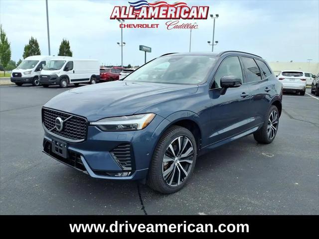 2024 Volvo XC60 B5 Plus Dark Theme for sale in Muncie, IN
