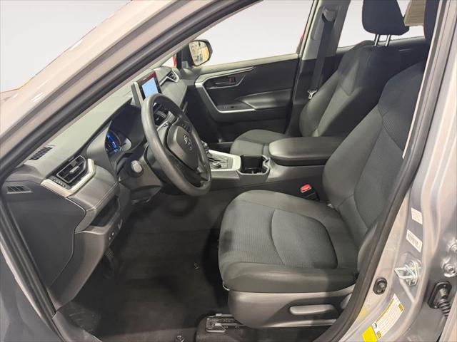 2025 Toyota RAV4 Hybrid LE