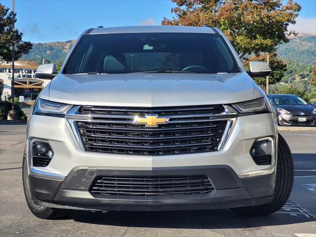 2022 Chevrolet Traverse AWD LT Leather