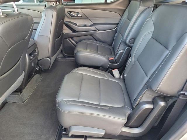 2022 Chevrolet Traverse AWD LT Leather