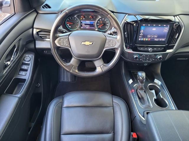 2022 Chevrolet Traverse AWD LT Leather