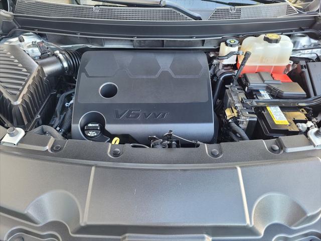 2022 Chevrolet Traverse AWD LT Leather