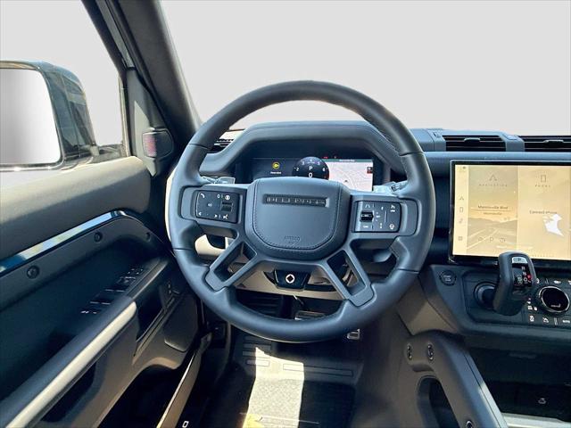 2026 Land Rover Defender P635 OCTA