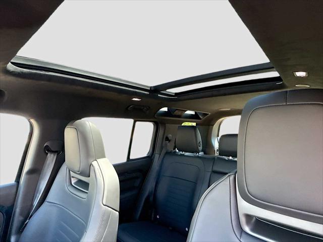 2026 Land Rover Defender P635 OCTA