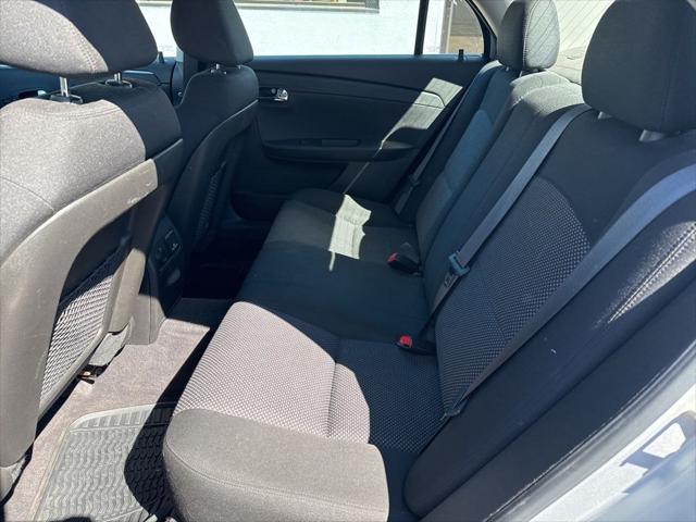 2012 Chevrolet Malibu 1LT