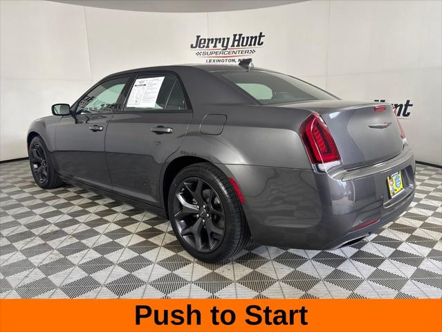 2023 Chrysler 300 300S