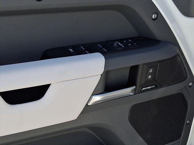 2026 Land Rover Defender P300 S