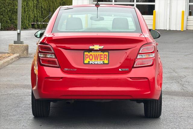 2020 Chevrolet Sonic FWD Sedan Premier