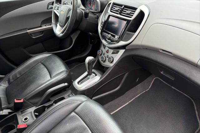 2020 Chevrolet Sonic FWD Sedan Premier