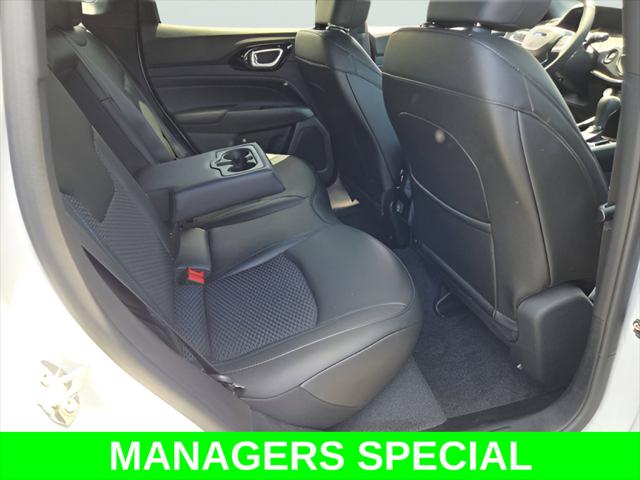 2026 Jeep Compass Latitude Altitude